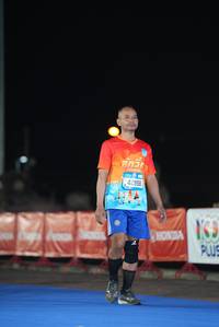 BIB: 42956, 163
                            <button type="button" onclick="openModal(19759381)" class="btn btn-primary btn-sm float-right btn-popup" data-toggle="modal" data-target=".modal-high-quality">
                        <i class="fas fa-shopping-cart"></i> Add to Cart
                    </button>
                                            <button type="button" onclick="isThisMe(19759381, true)" class="btn btn-success btn-sm float-right btn-popup btn-isme hidden" data-toggle="tooltip" data-placement="bottom" title="นี่คือรูปของคุณใช่ไหม คลิกที่นี่เพื่อเอาเข้าอัลบั้ม">
                        <i class="fas fa-plus"></i> Add to album
                    </button>
                    <button type="button" onclick="isThisMe(19759381, false)" class="btn btn-warning btn-sm float-right btn-popup btn-isnotme hidden">
                        <i class="fas fa-ban"></i> Remove from album
                    </button>